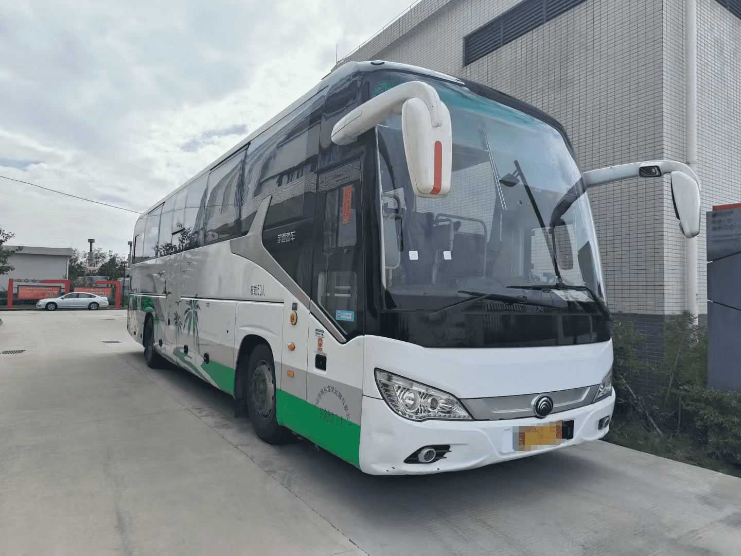 機(jī)場(chǎng)高鐵接送，宴會(huì)用車35-50座旅游大巴